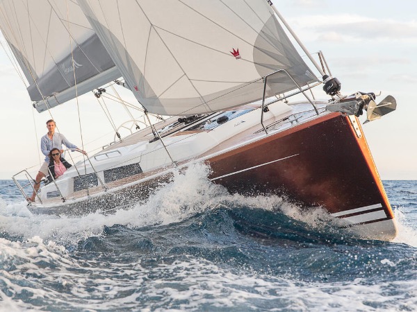 Hanse 388: save up to 20.000 EUR