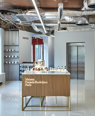 Epoxidová podlaha - interiér_edited.png