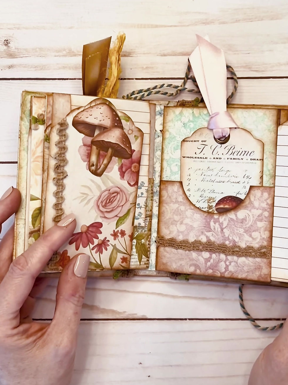 Thumbnail: Mini Junk Journal Kit