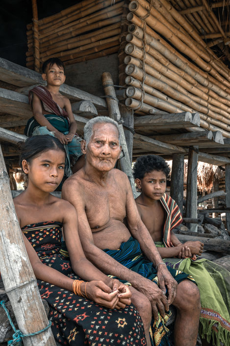 Sumba, Sumba Island, Sumbanese, pulau Sumba, NTT, Nusa Tengggara Timur, pretty slides