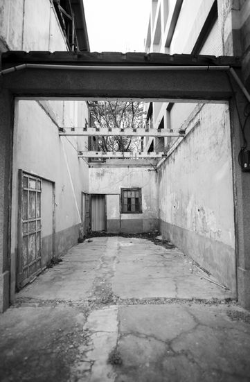 ZoeyChen, Old Street-1.jpg