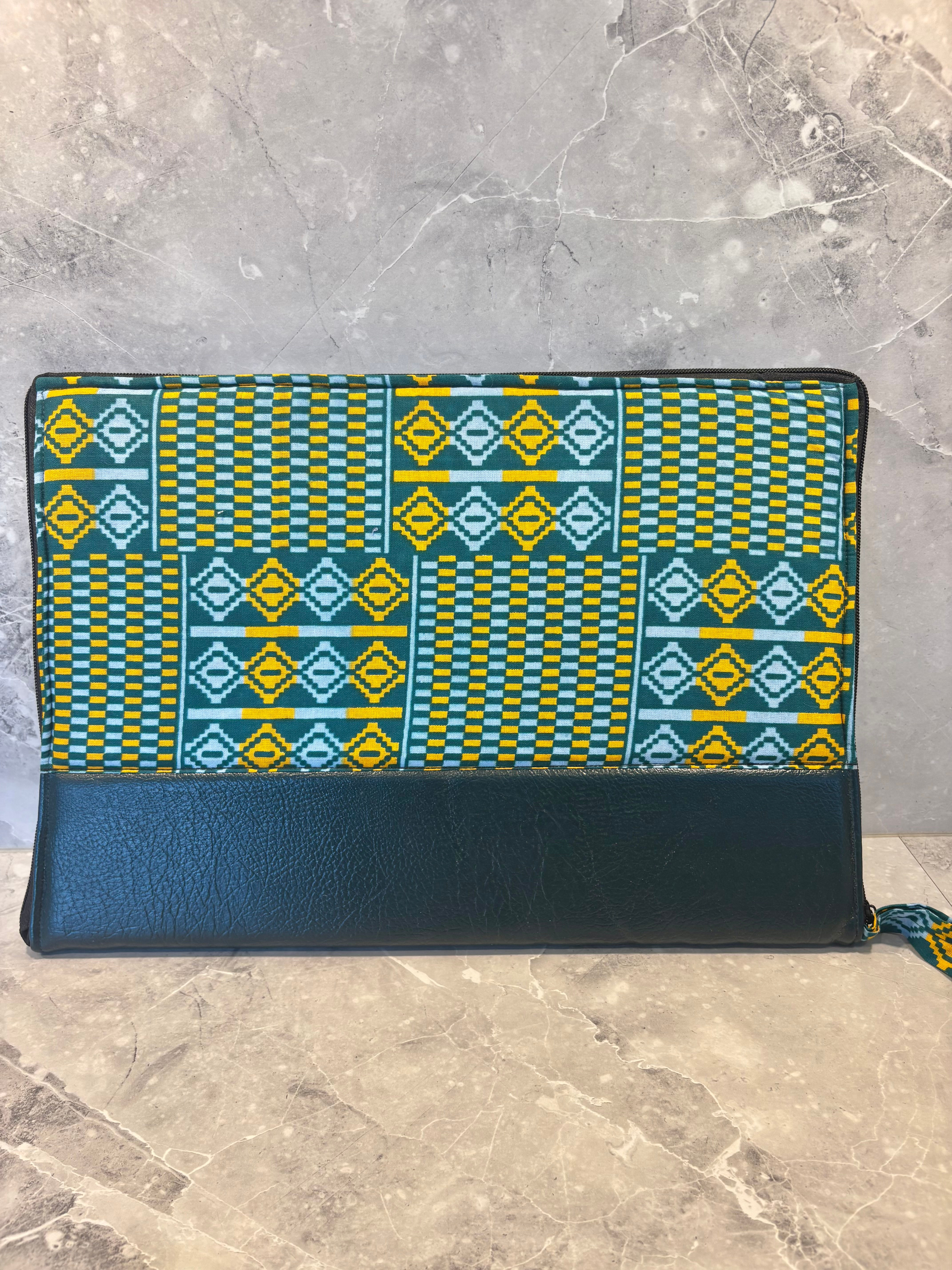 "Diourbel" - Laptophoes (15 inch)