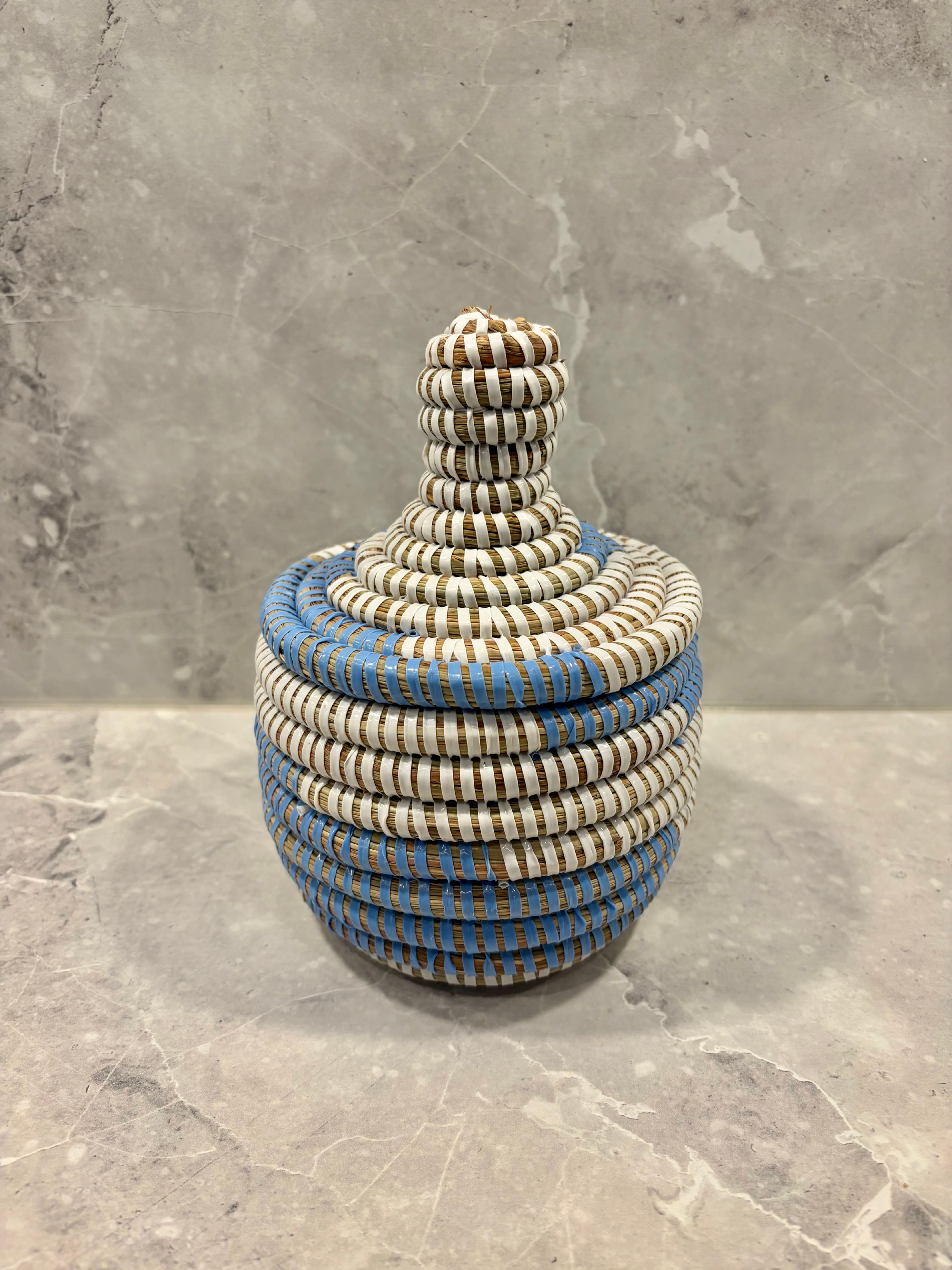 "Marie" - Kleine tajine-mand - Wit en lichtblauw