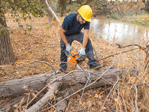 2 Faster Construction with Cordless Power