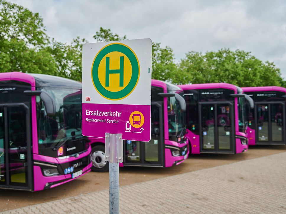 Digitalproduktentwicklung für den Schienenersatzverkehr
