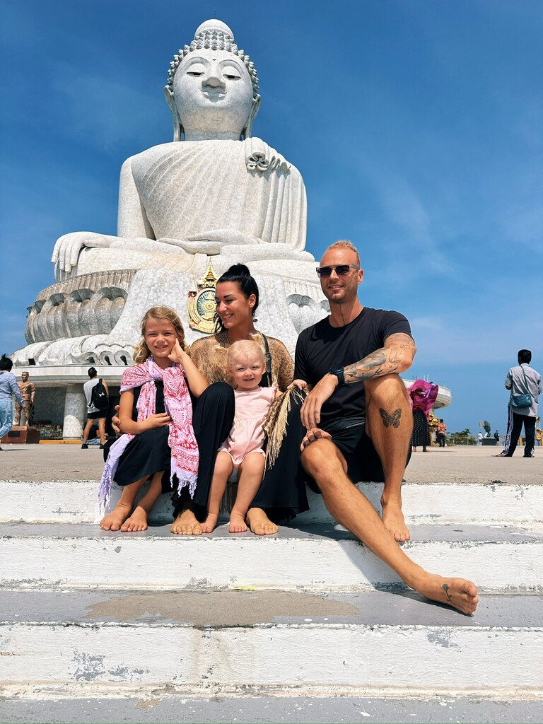 Choosing between Vietnam or Thailand for family holiday with baby and toddler