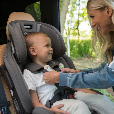 다랏 가족 여행용 아기 안전좌석 카시트 대여 서비스