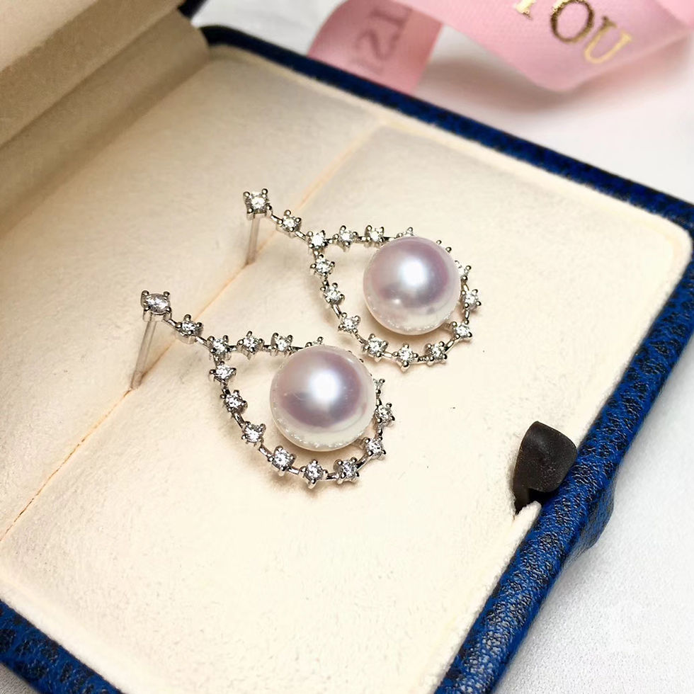 Miniaturbild: Lustre Arc — Diamond Halo Akoya Pearl Drop Earrings in 18K White Gold