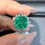 Miniatura: Énigma — 1.47ct Vivid Green Colombian Emerald & Diamond Platinum Ring