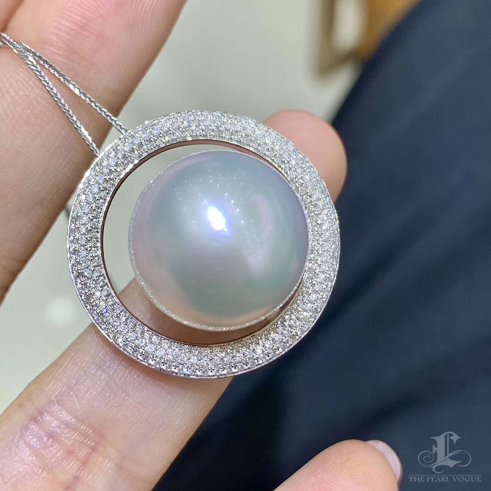 Miniature : Crown Radiance — Circle Diamond South Sea Pearl Pendant