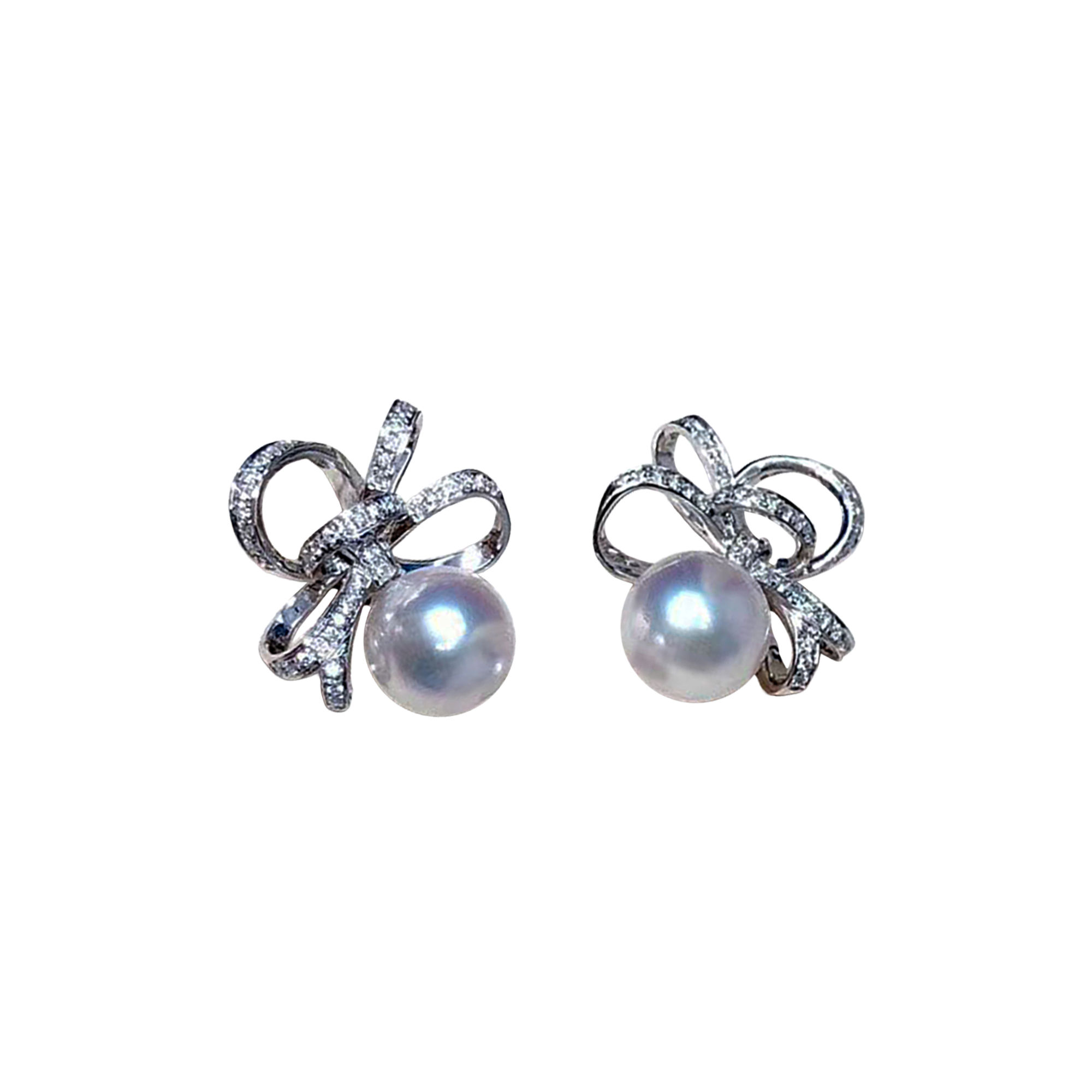 Vine Symphony — Diamond Bow Aurora Akoya Pearl Earrings in 18K White Gold