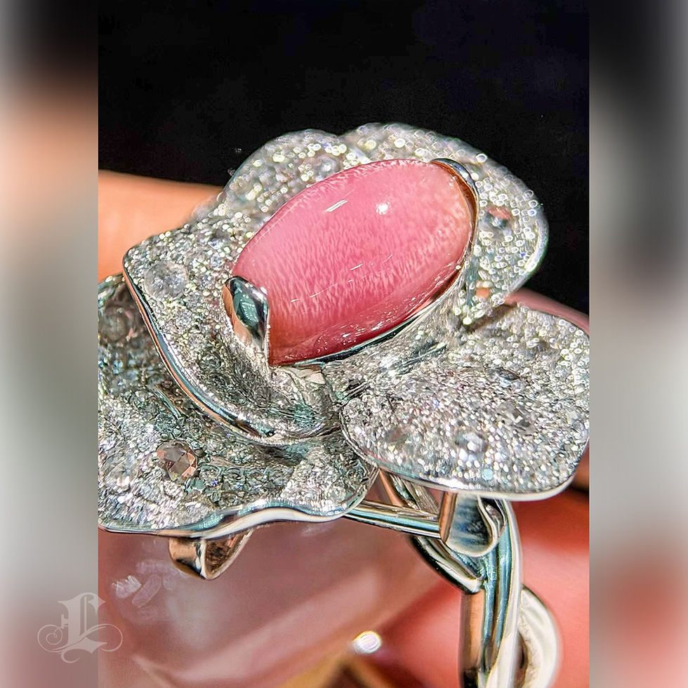 섬네일: Conchéa — Blooming Flame Convertible Conch Pearl Jewel — 3.61ct
