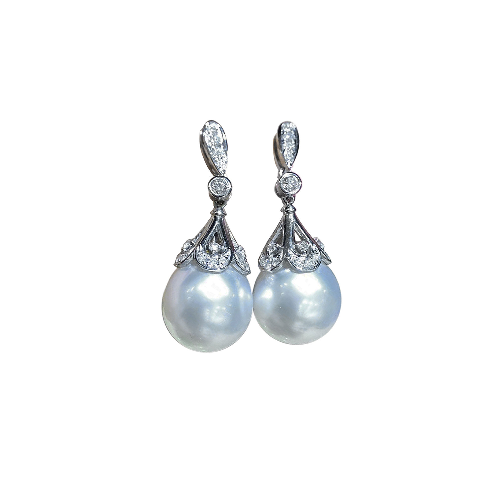 Vine Symphony — Aurora Dewdrop South Sea Pearl & Diamond Earrings