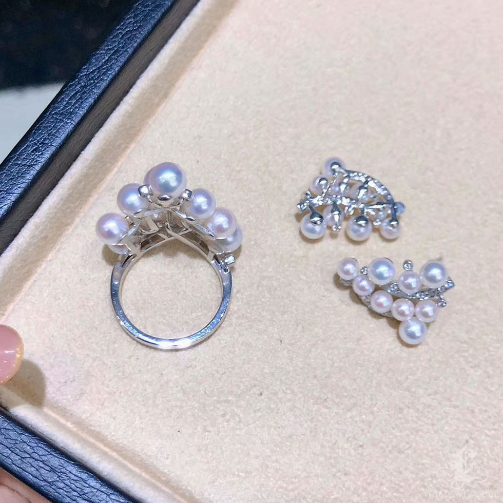 섬네일: Crown Radiance – Cluster Rose Akoya Pearl & Diamond 18k White Gold Ring