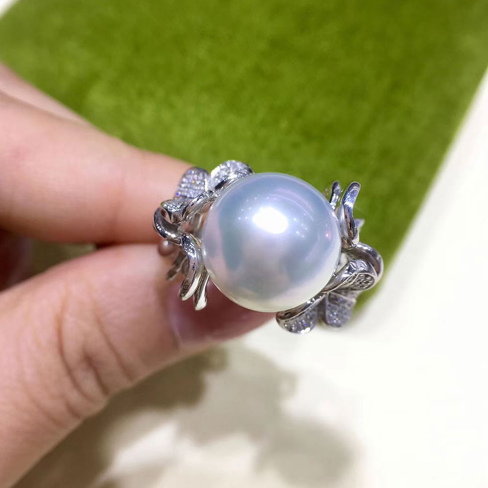 Miniature : Vine Symphony — Diamond Clover Aurora South Sea Pearl Ring