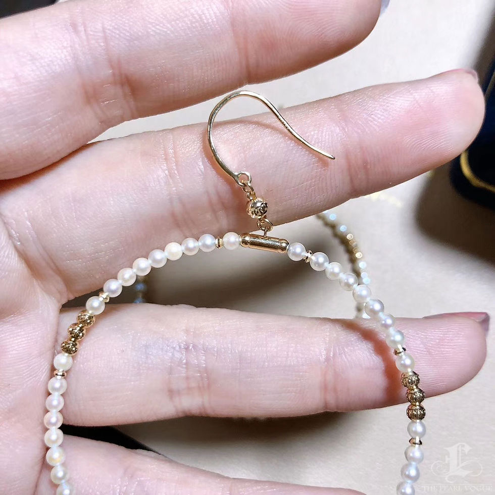 Miniature : Lustre Arc – Large Hoop Baby Akoya 18K Gold Earrings