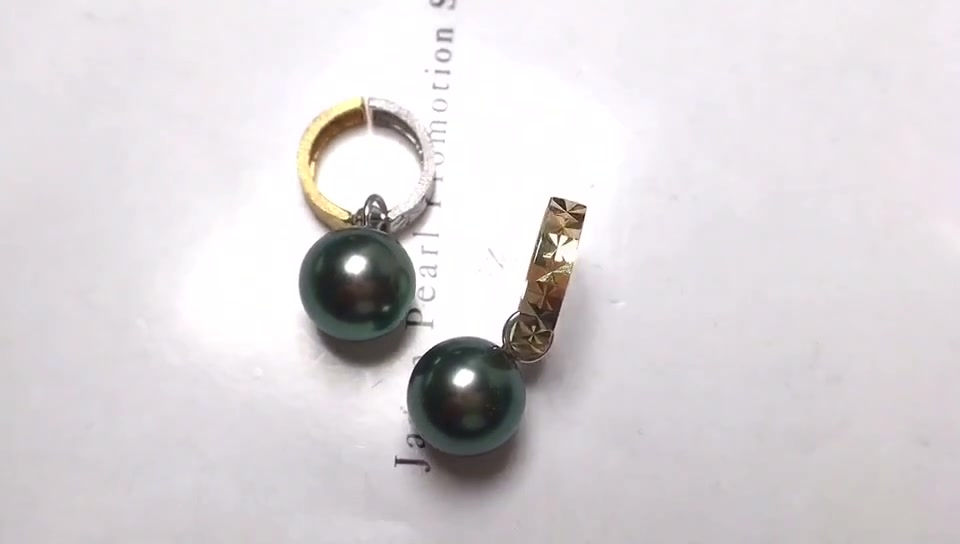 Thumbnail: Sculpted Geometry — Convertible 2-in-1 Duo-Tone Tahitian Pearl Hoop Earrings