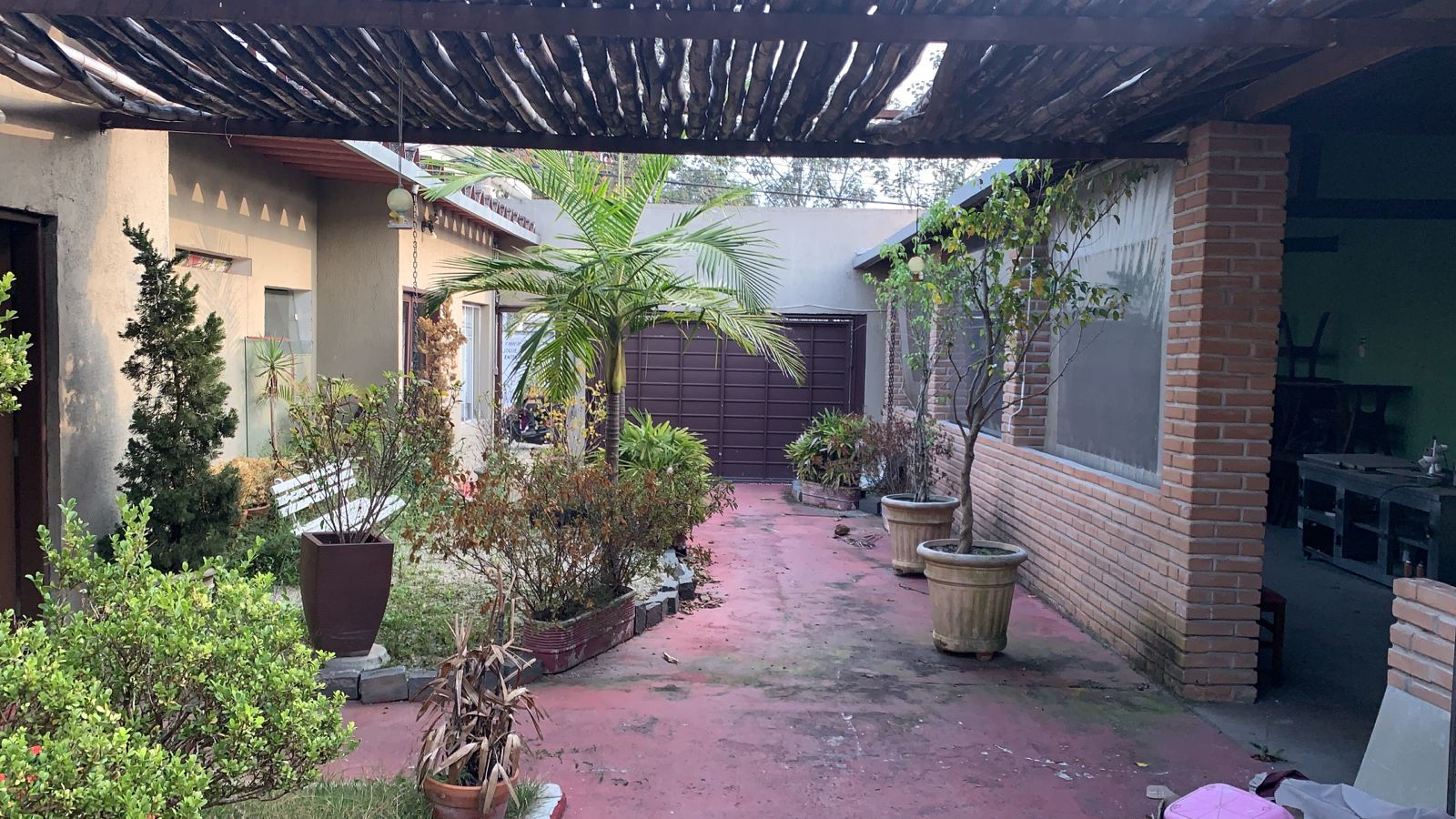 Aluga Salão (+/- 124m2) -  Rua Carlos Klein 61 - Socorro (Antigo Restaurante)