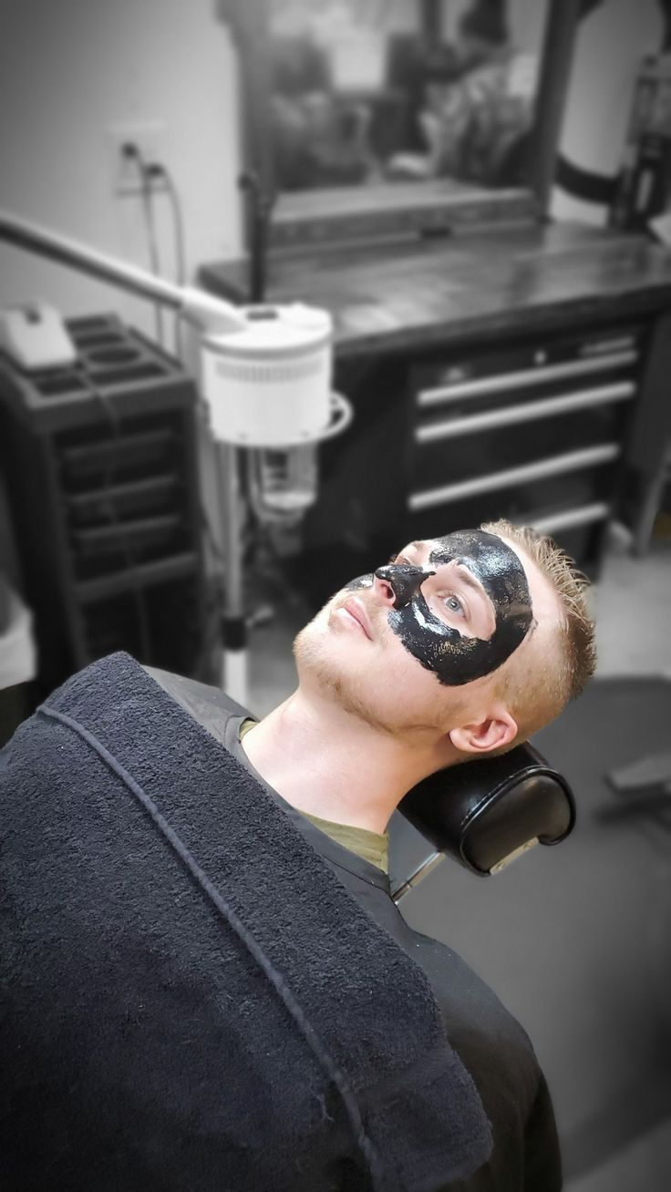 Corte + Limpieza facial + Vapor ozono + Masaje + Bebida