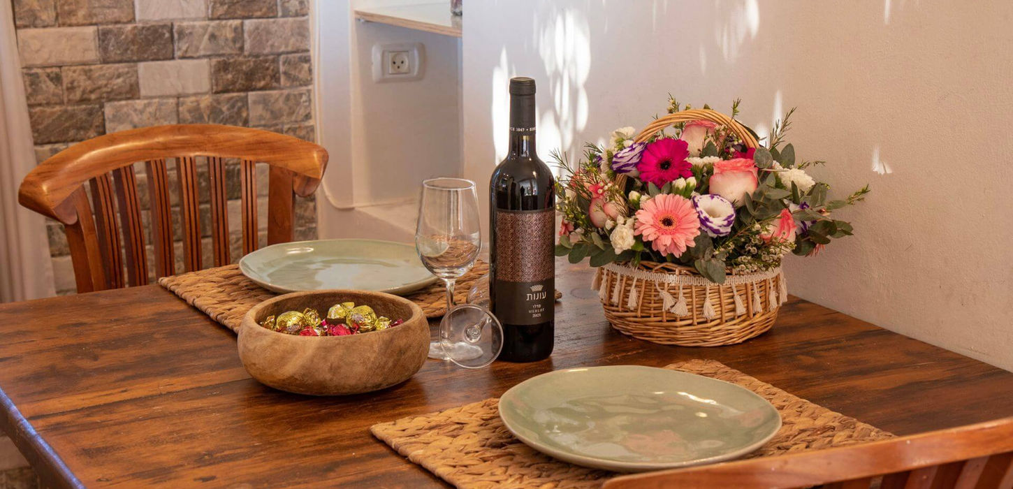 פינת אוכל זוגית