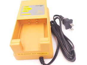 Hetronic UCH-2 Ladegeräte und Kabel passend für Hetronic 68300900 68301000