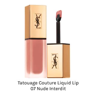 YSL TATOUAGE COUTURE. Labial líquido efecto mate que brinda comfort a los labios.