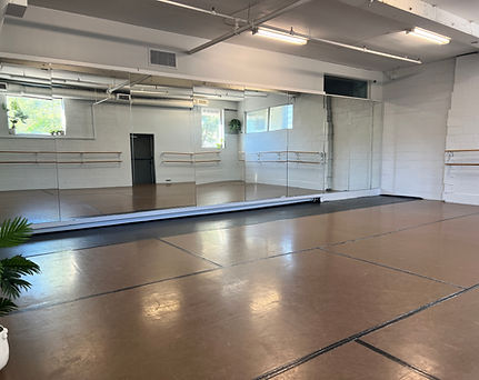 beautiful-dance-studio