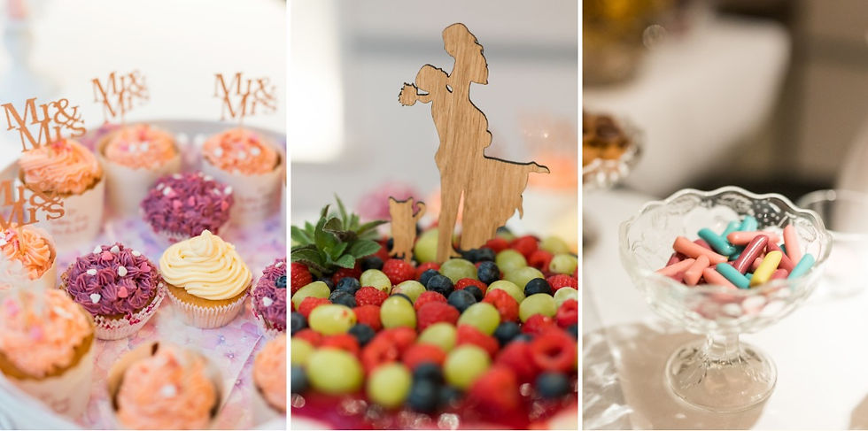 Bunte Candybar auf einer eleganten Hochzeitsfeier