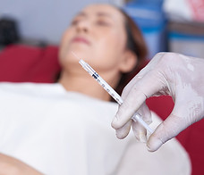 doctor-preparing-operation_1098-21911.jpg