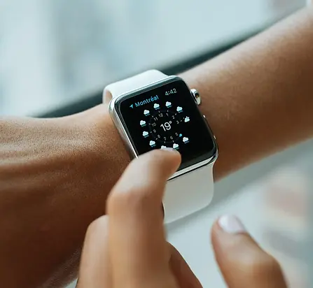 smart-watch-821557_1920.webp