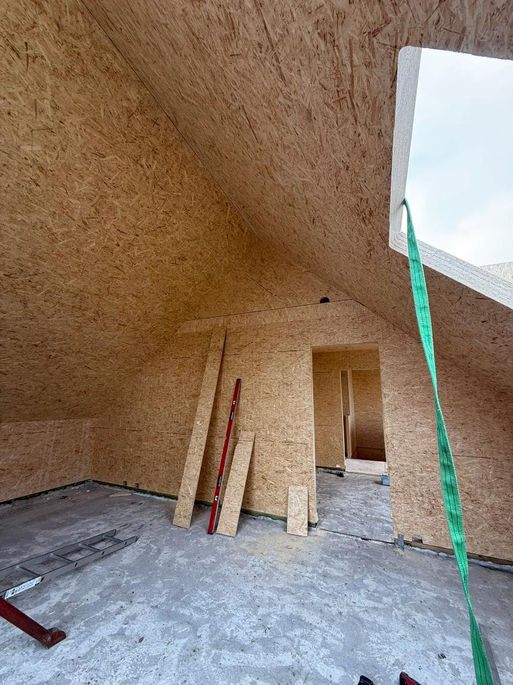 Houtmassiefbouw optopping in Izegem door Wood & Build