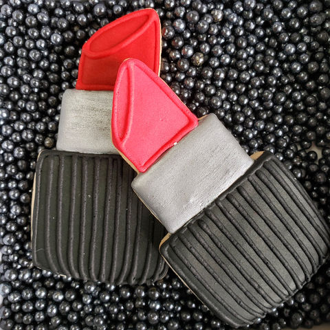 lipstick 1.jpg