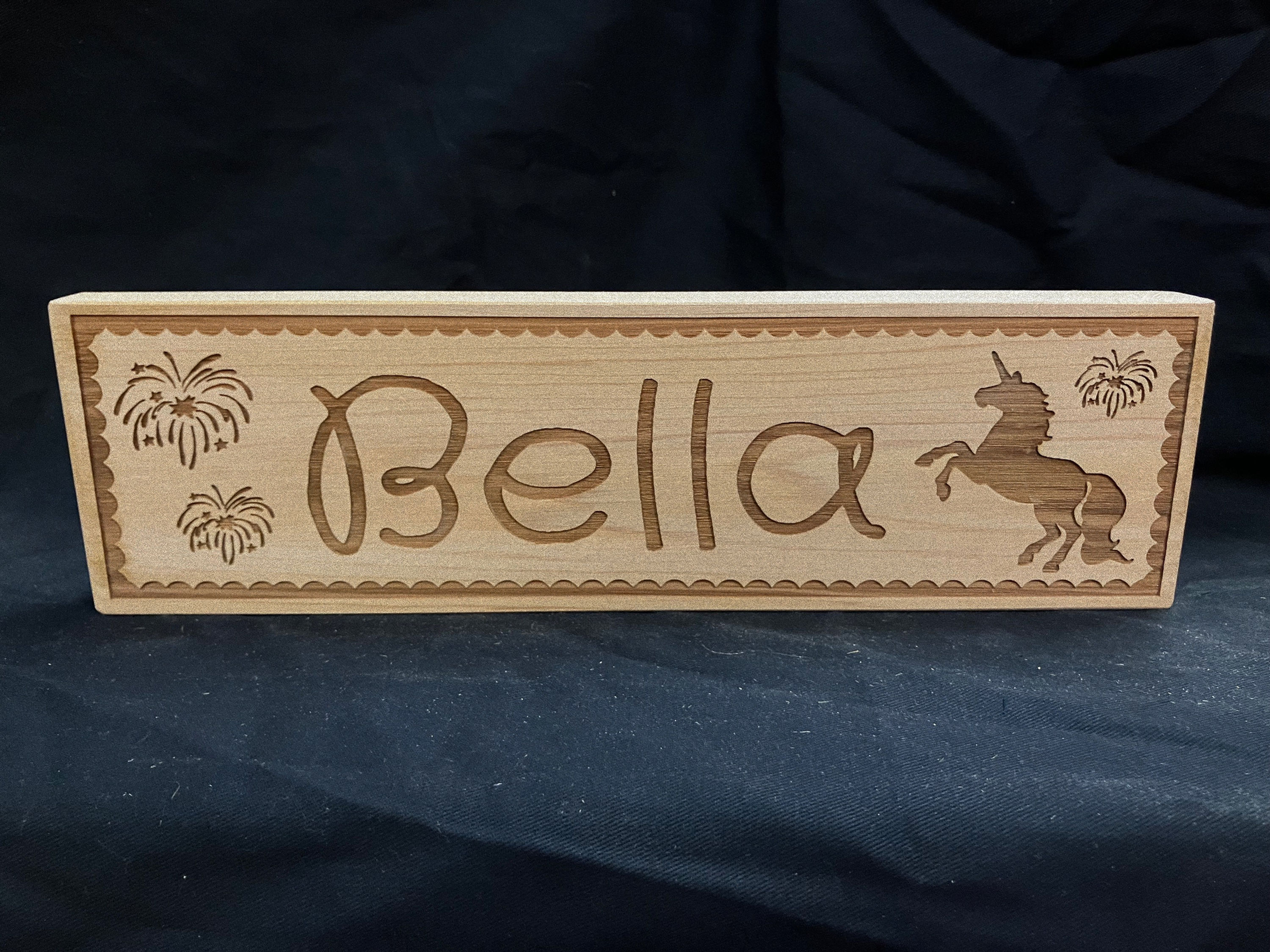 Small Sign (Unicorn) SS4