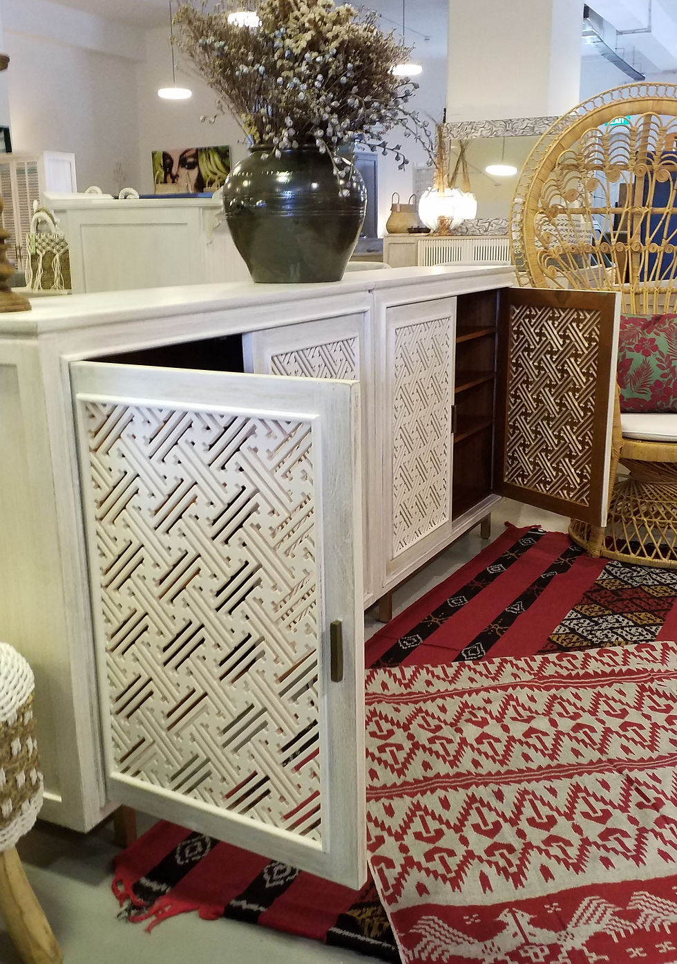 Thumbnail: CiCina 2 Cabinet