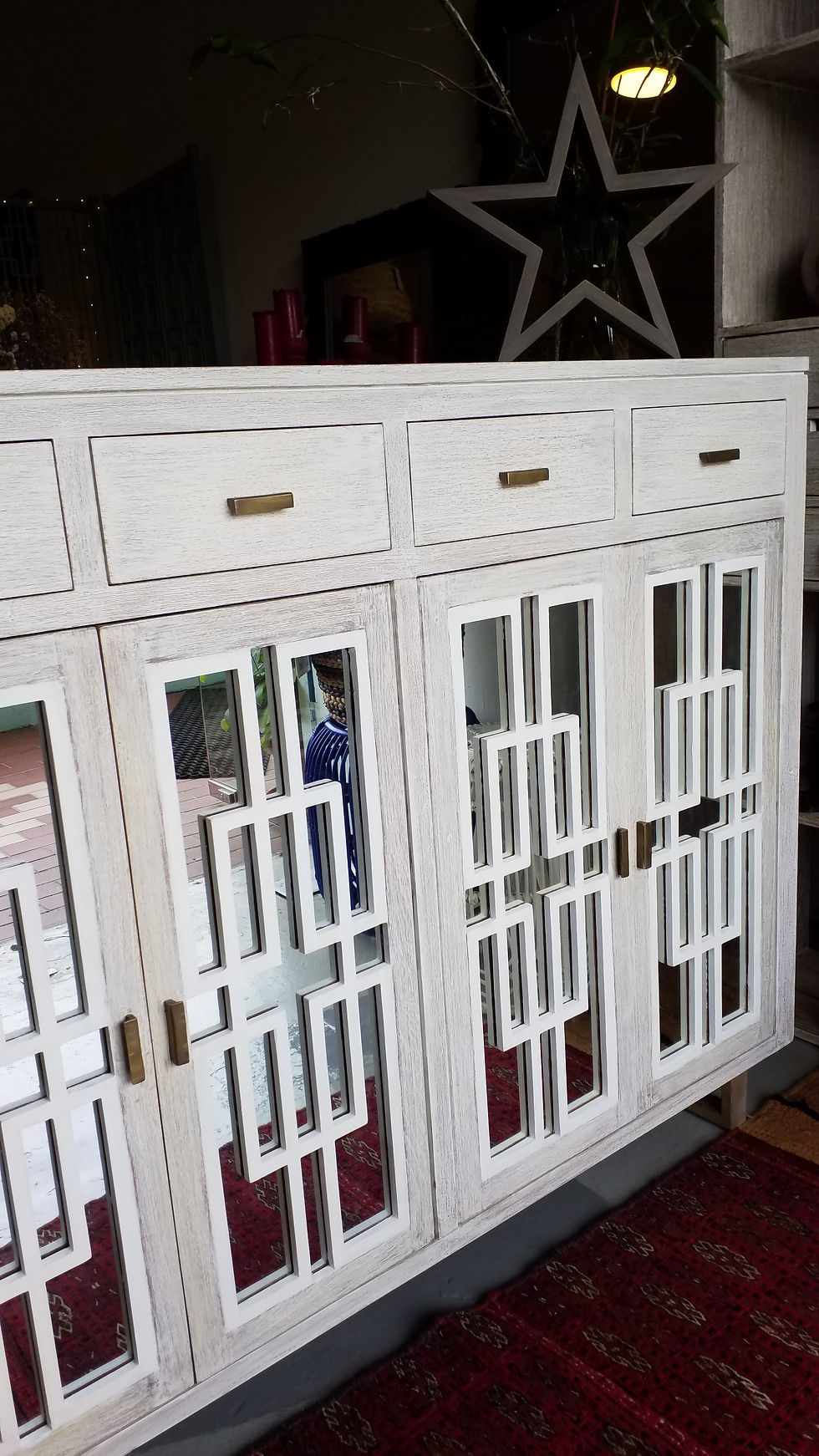 Thumbnail: MoMo 24  Motif Cabinet