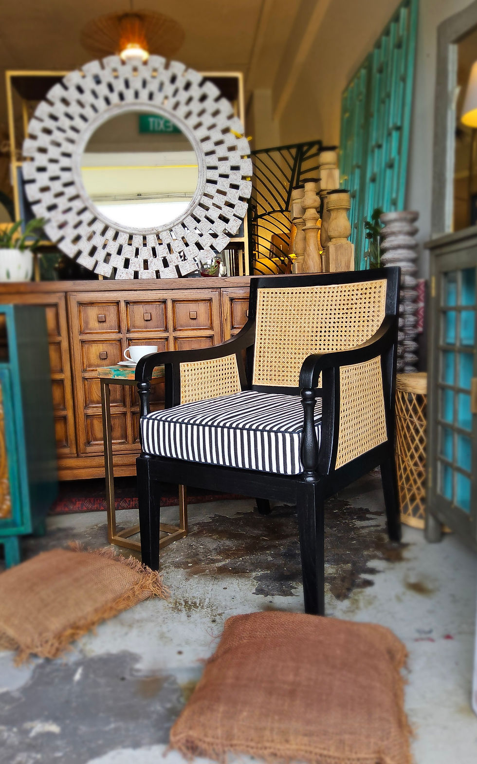 Thumbnail: Lamba Arm Chair