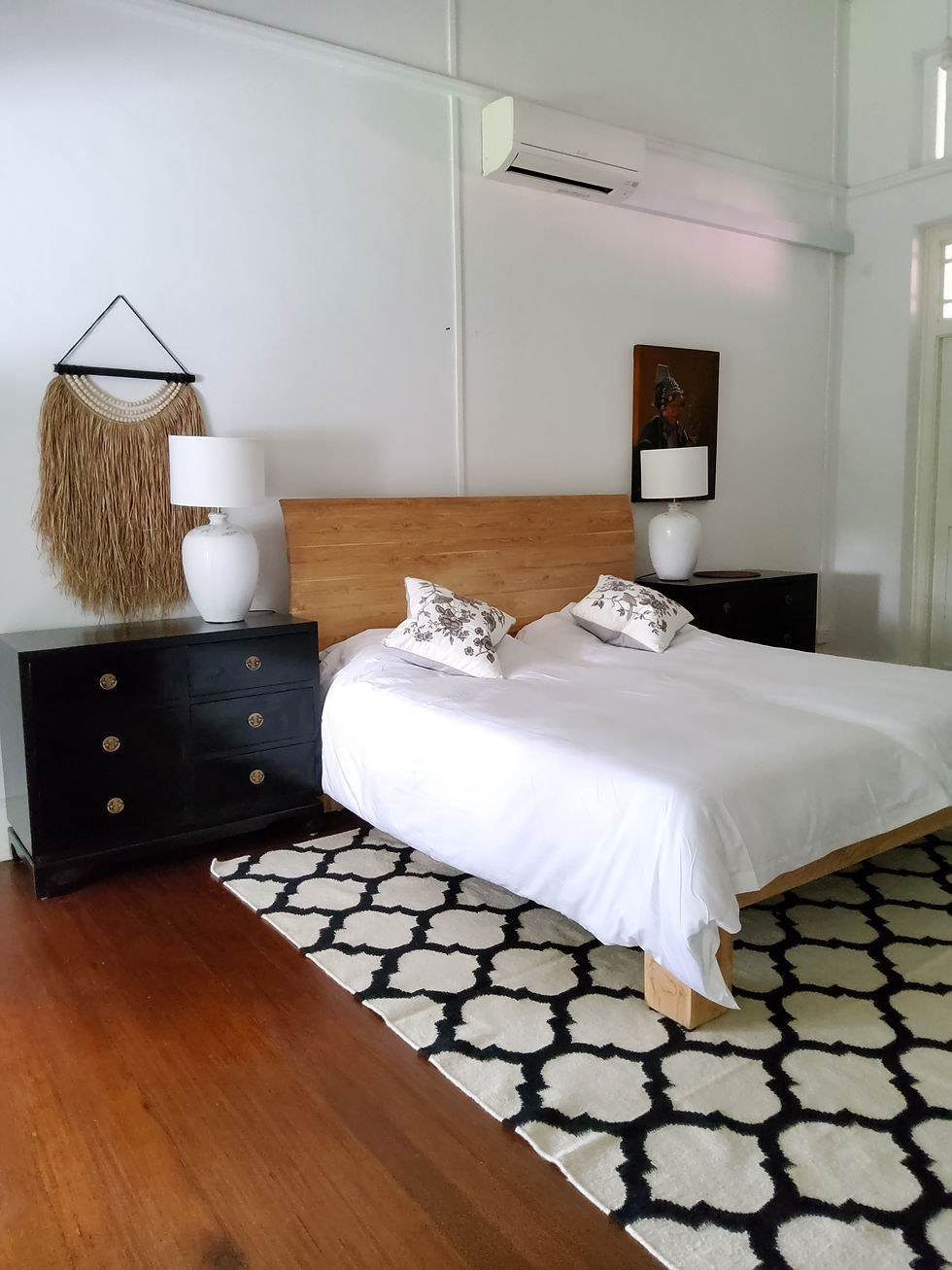 Thumbnail: Sol  Bed Frame EU King 