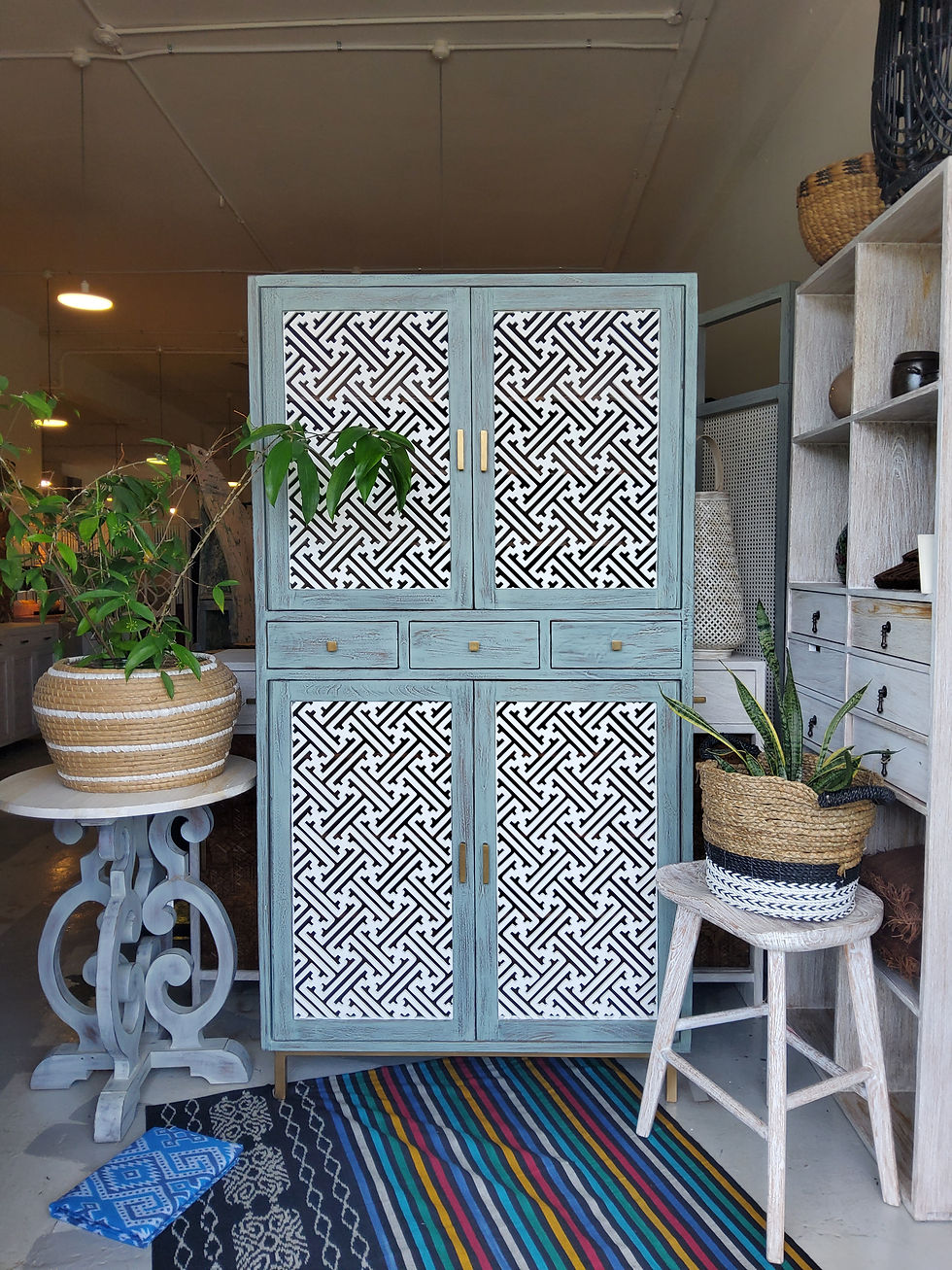 Thumbnail: Cina 232  Tall Cabinet
