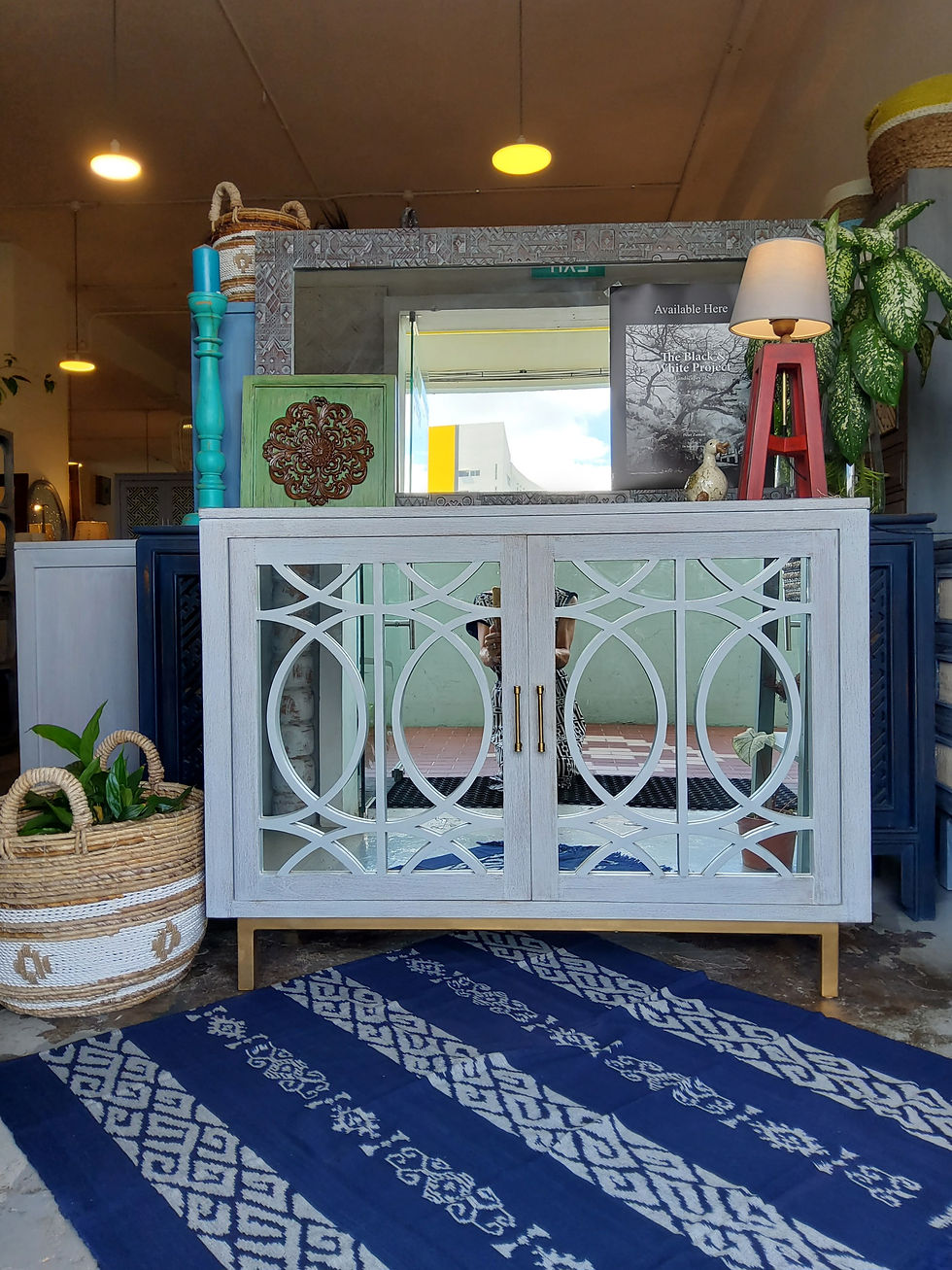 Thumbnail: O Mirrored Cabinet
