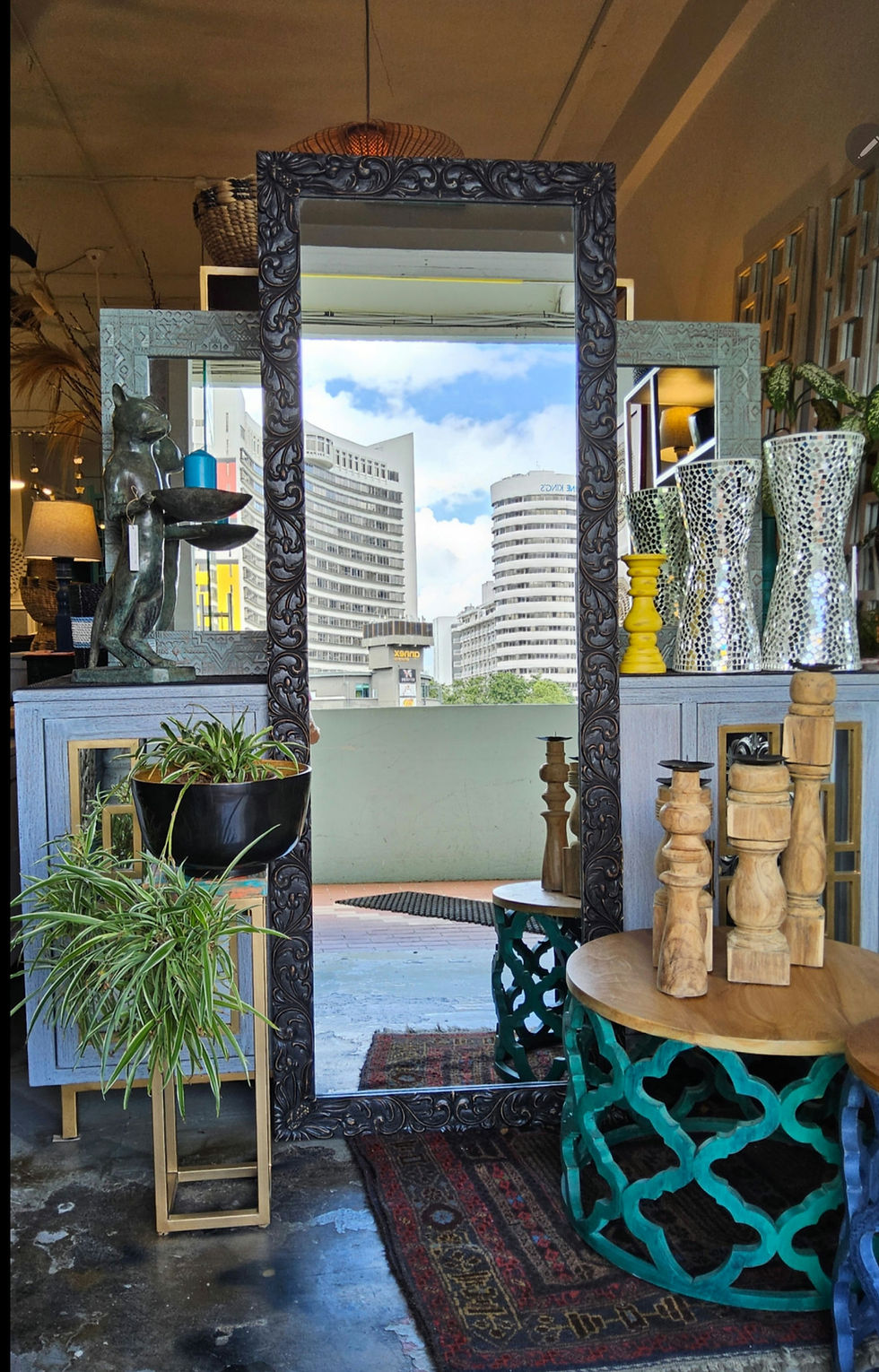 Thumbnail: Vine Mirror
