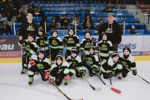 Sport, équipe, communauté, partenariats, commandites, dons, collaborations, hockey