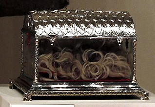 Relics_of_Saint_Clare_-_Santa_Chiara_-_A