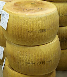 Parmigiano_Reggiano.jpg