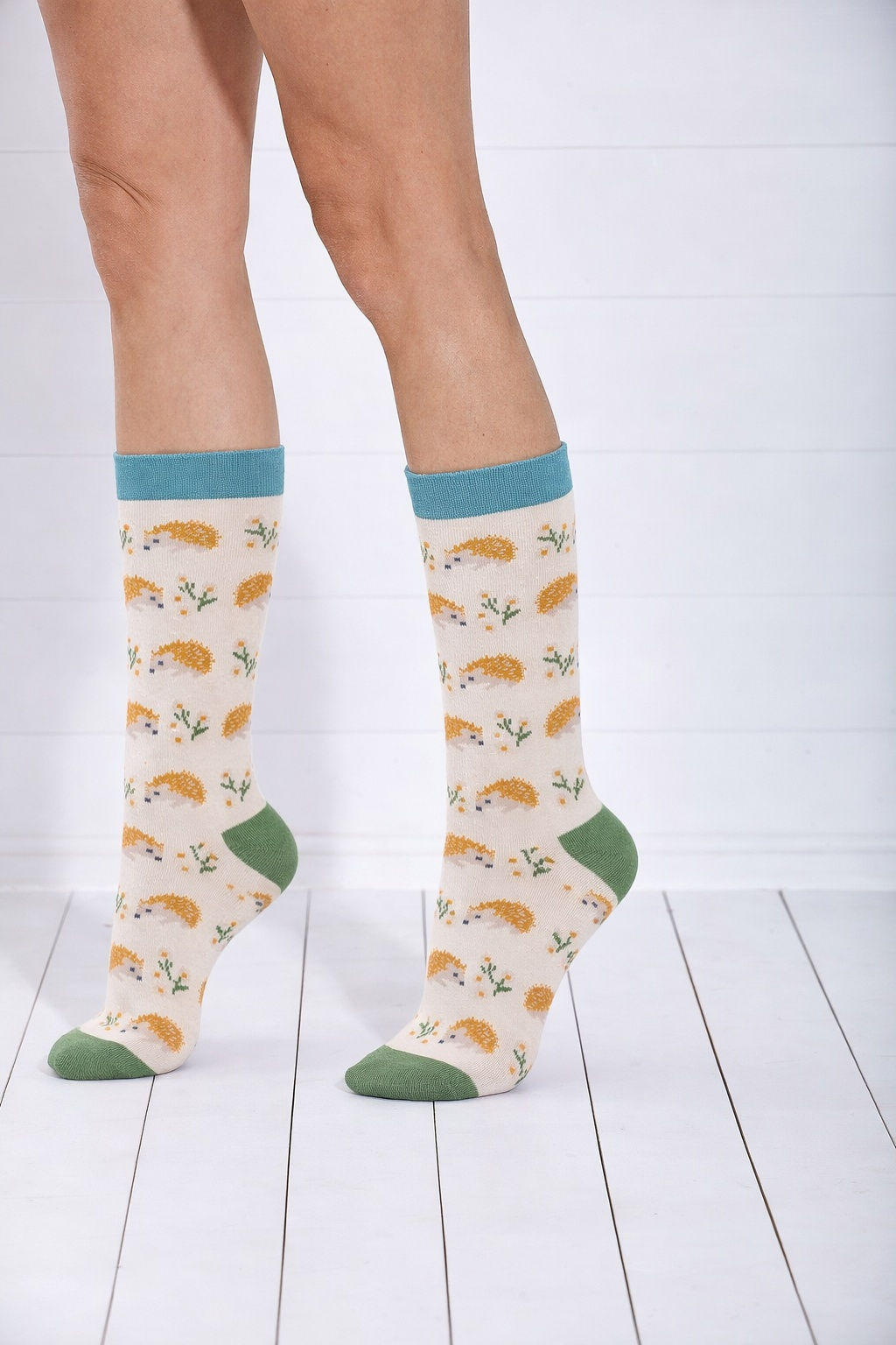 Womens Socks - Hedgehog Cream