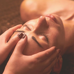 Služby pro krásu a relaxaci (1)_edited_edited_edited.jpg