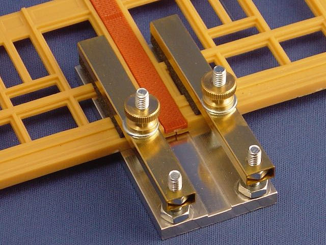 Thumbnail: AC-21-1 Original Splice Clamp