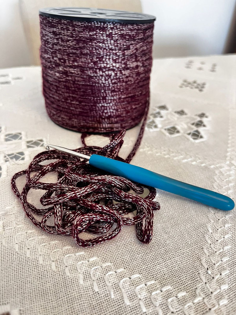 Miniatura: Fio Crô Premium 100% Poliéster COM BRILHO 3MM 200 Metros MARSALA