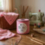 Fio de CROCHÊ rosa, agulhas e peças artesanais