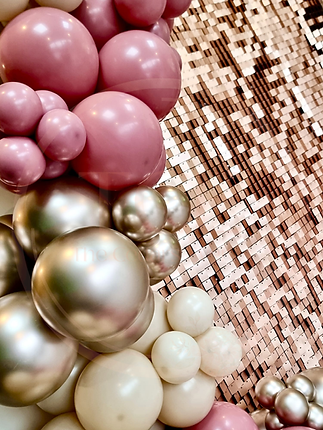 rose-gold-shimmer-wall-pink-cream-chrome-balloon-detail-peterborough.png