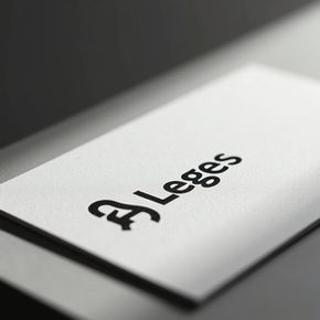 Designing Professional Logos for Strong Branding